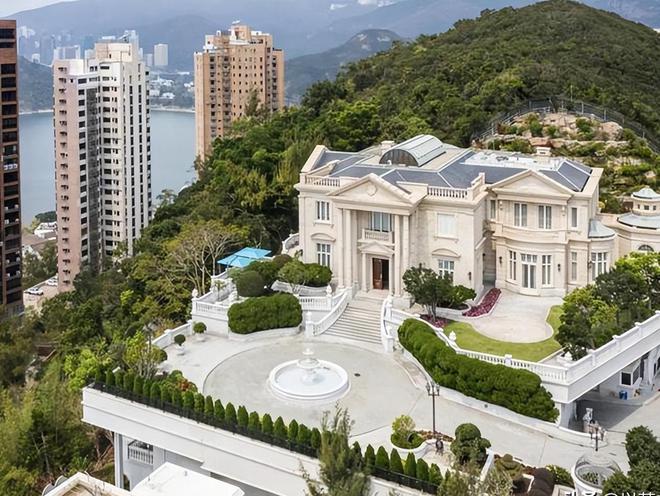 李兆基的位于太平山顶价值50亿港元太壕了AG旗舰厅·(中国)网站香港第一豪宅就是(图10)