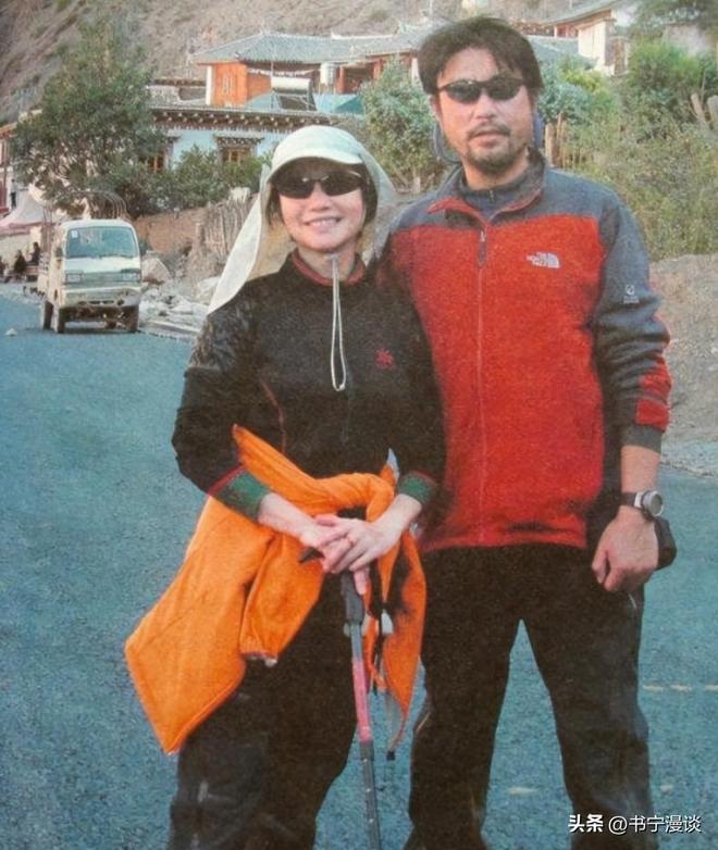 院和二婚丈夫住农村平房院子大得能跑步AG旗舰厅网站首页64岁徐俐晒北京小(图2)