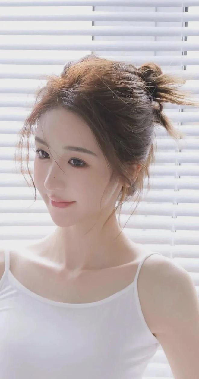 中字_年轻老师的滋味3在观整有限中字VAG旗舰厅网年轻老师的滋味3在观整有限